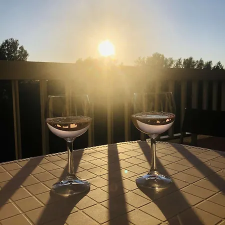 Apartman Ideal Vacances, Plages Et Commerces A Pied, Balcon, Transats, Plancha... *